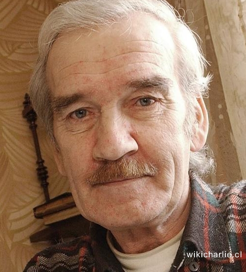 Stanislav Petrov - WikicharliE