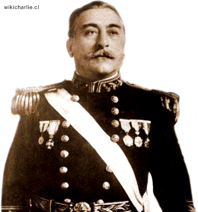 Contraalmirante Arturo Fernandez Vial.jpg
